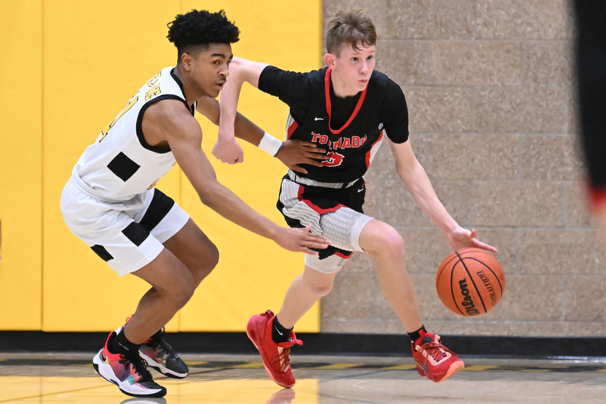 Roosevelt North Medford boys basketball Leon Neuschwander 36